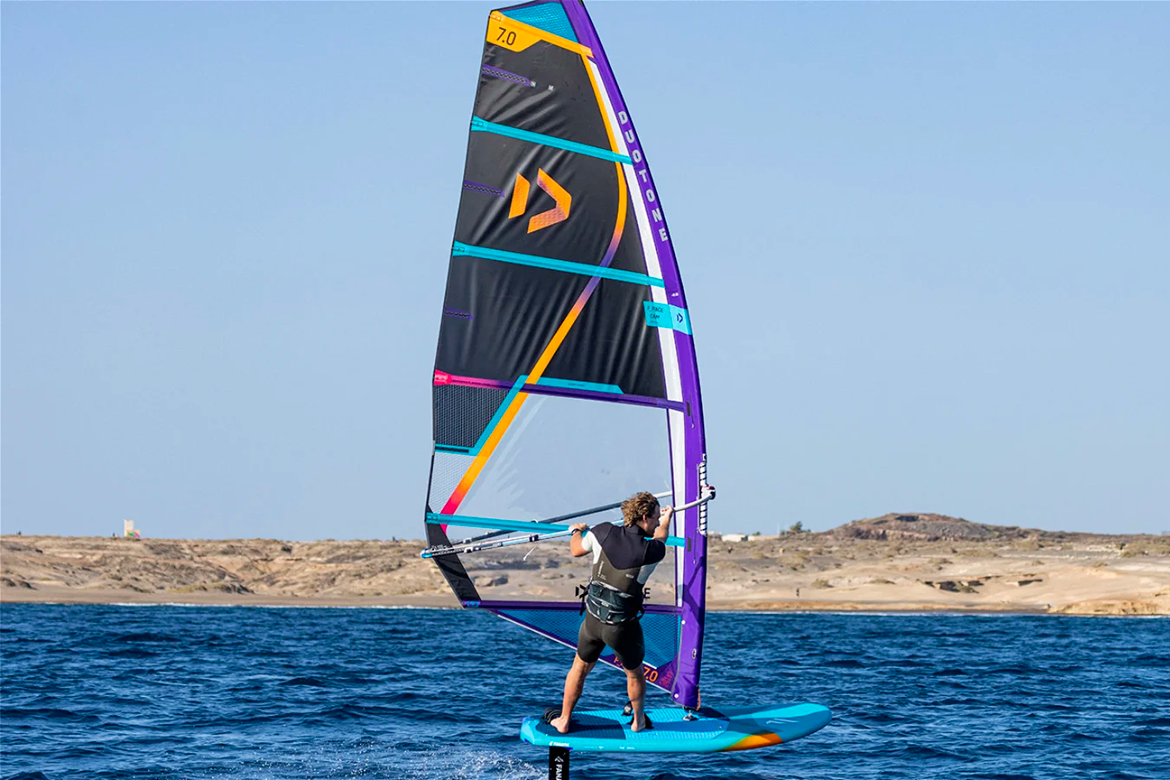 F_Pace_Duotone_windsurf_2022_voile_windfoil_freeride