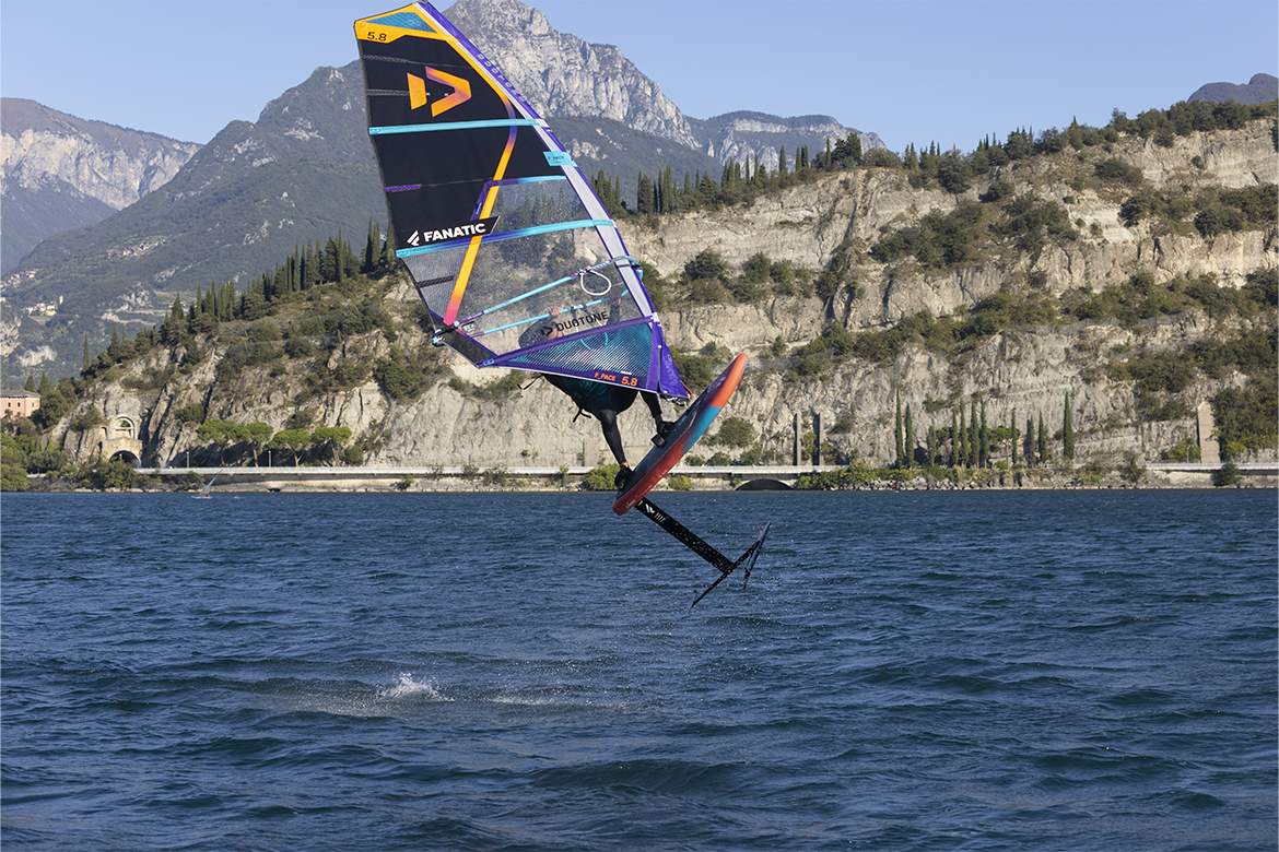 F_Pace_Duotone_windsurf_2022_voile_windfoil_freeride