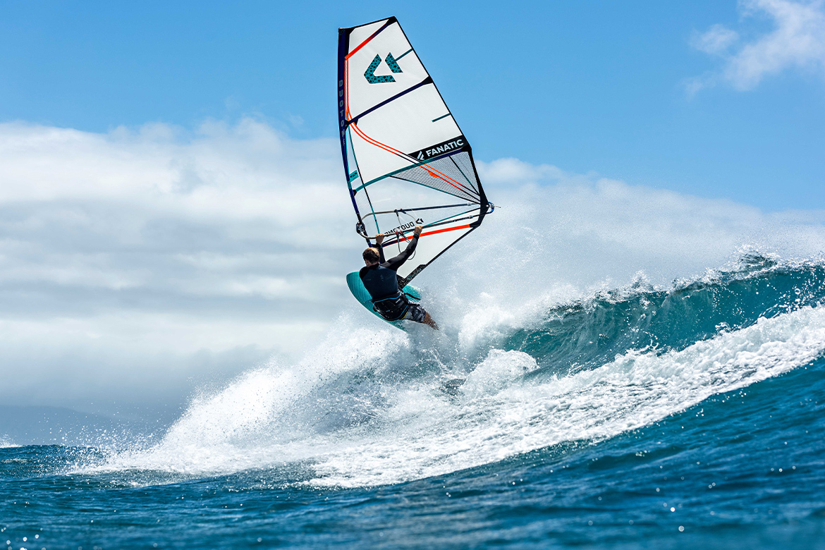 Superstar_SLS_2022_Duotone_Windsurf_wave_voile