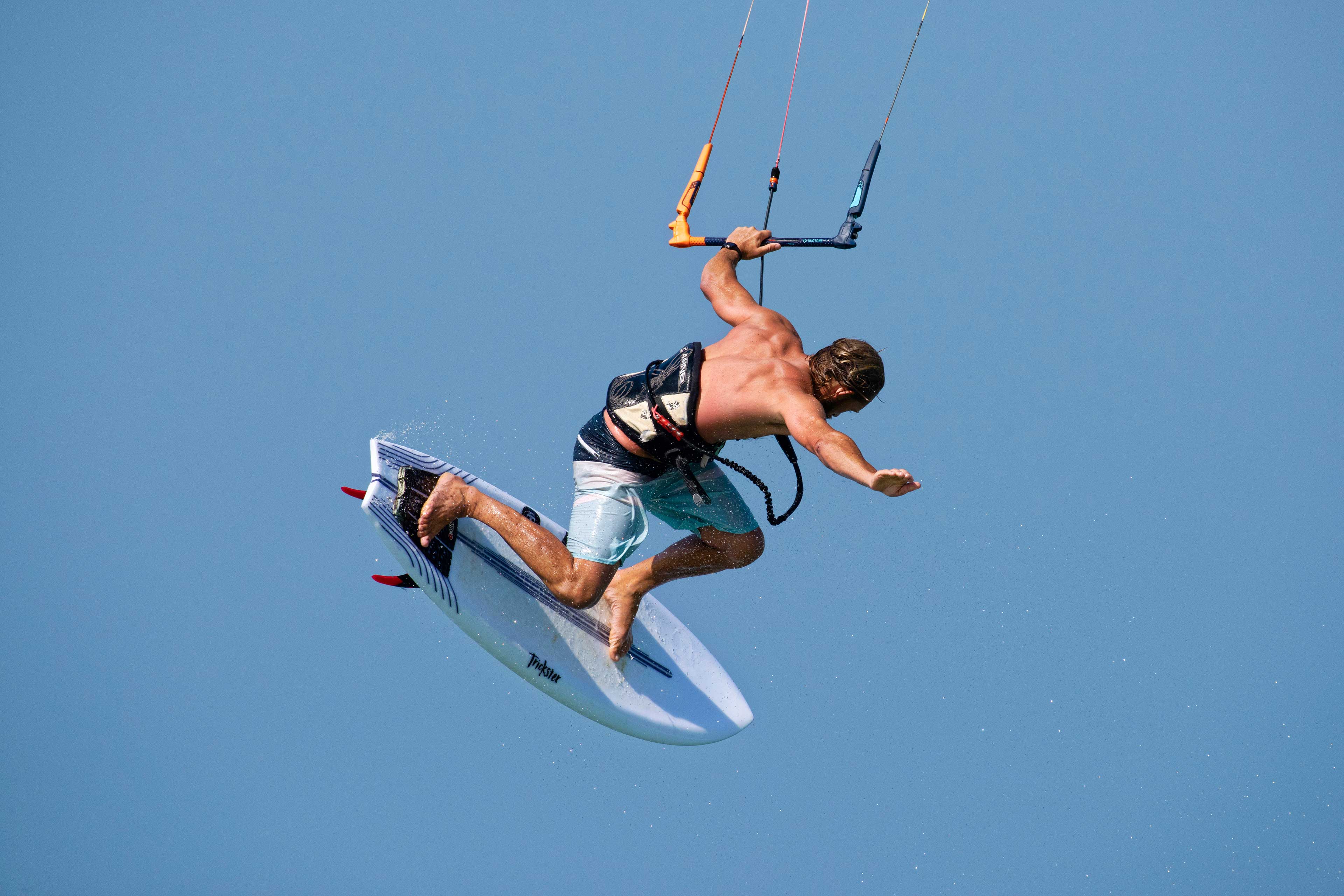 2020_board_crusher_action52x.jpg