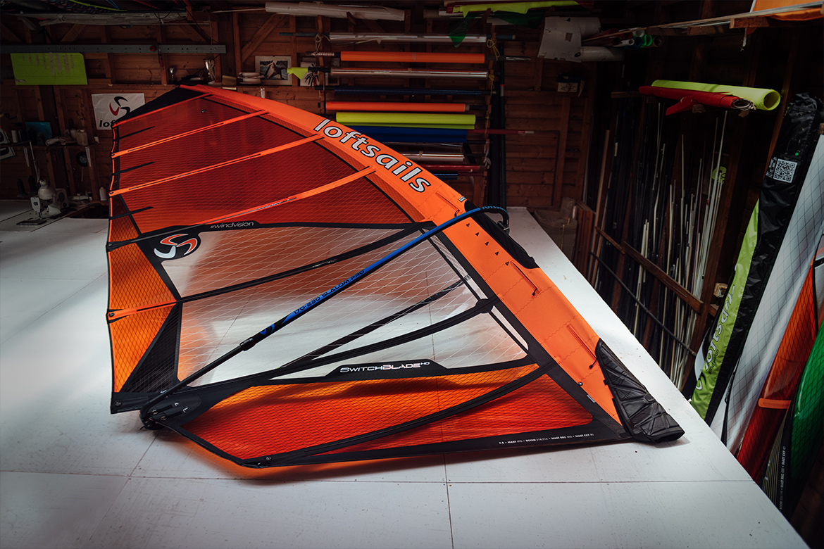 Switchblade_2022_Loftsails_windsurf_slalom_voile