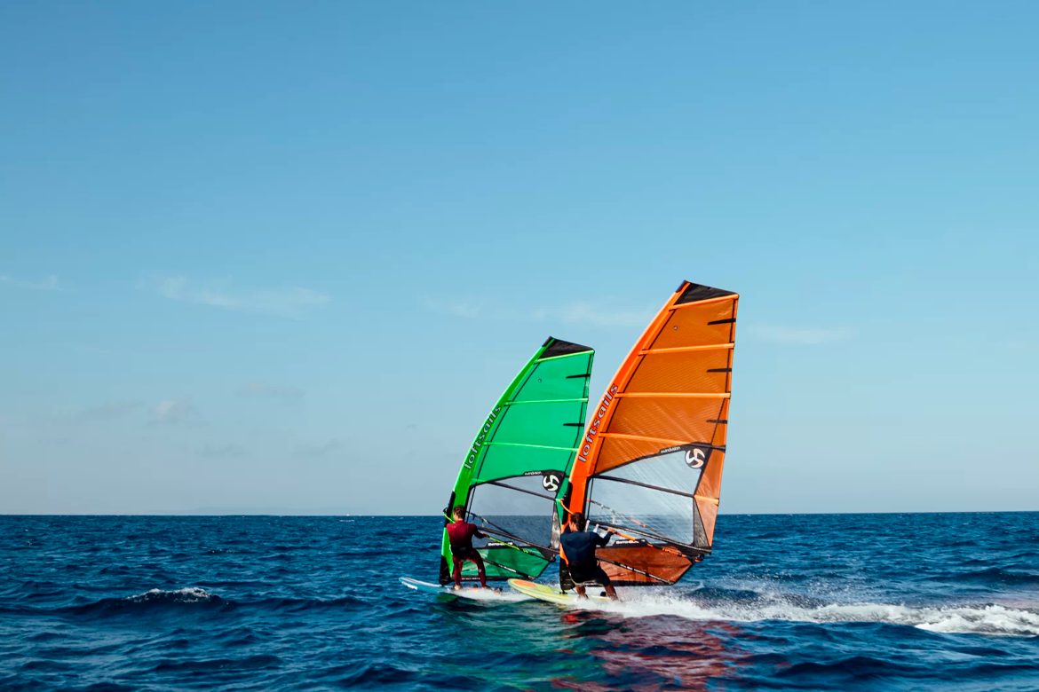 Switchblade_2022_Loftsails_windsurf_slalom_voile