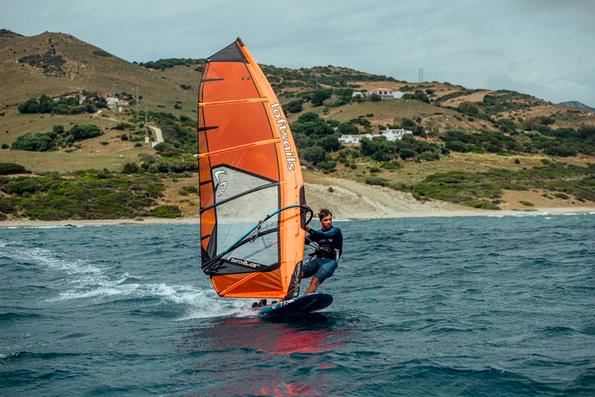 Switchblade_2024_Loftsails_windsurf_slalom_voile