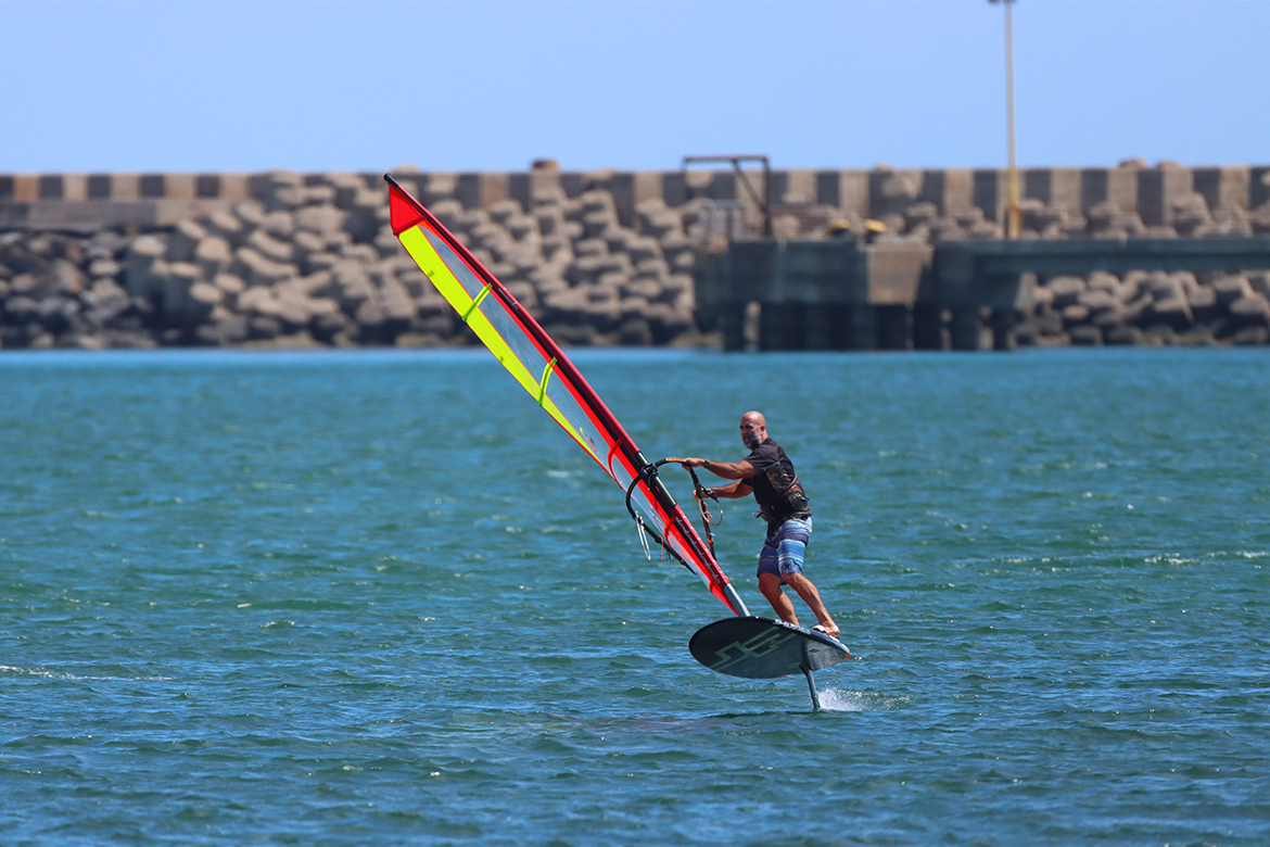 Hornet 2021 S2 Maui Windfoil